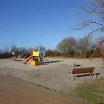 Διαμέρισμα Ostseeblick Direkt Am Suedstrand - Mit Strandkorb Φέμαρν