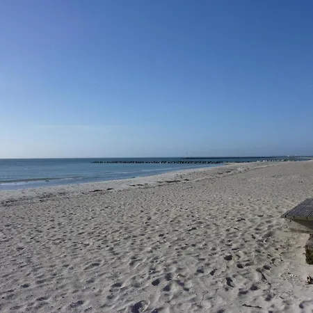 Ostseeblick Direkt Am Suedstrand - Mit Strandkorb Fehmarn