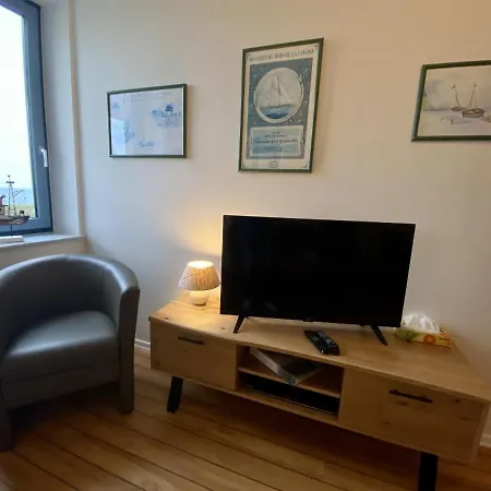 Ostseeblick Direkt Am Suedstrand - Mit Strandkorb Apartamento *